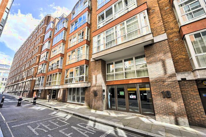 Studio For Sale In Hosier Lane, West Smithfield, London, EC1A