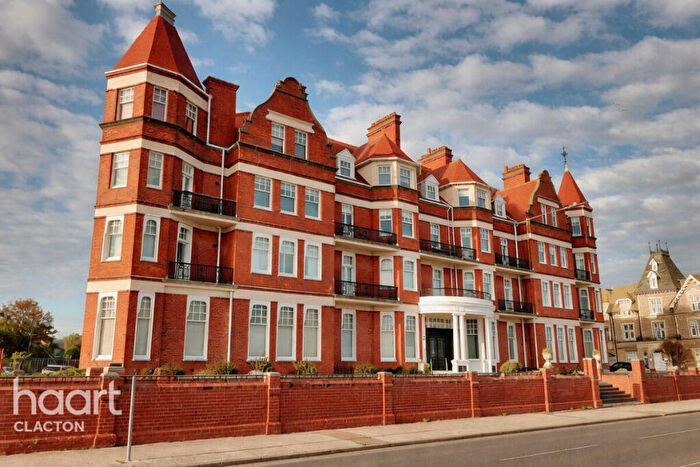 1 Bedroom Apartment For Sale In Marine Parade East, Clacton-On-Sea, CO15