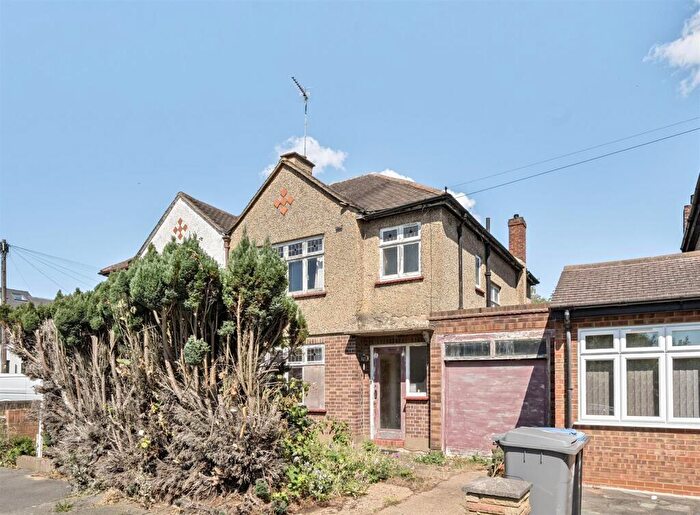3 Bedroom Semi-Detached House For Sale In Palace Court, Harrow, HA3