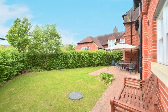 3 Bedroom Mews House To Rent In Kingscroft Lane, Bedhampton, Havant, PO9