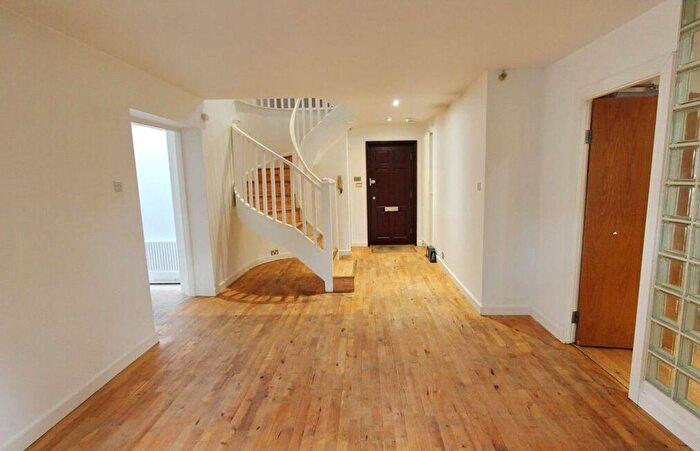 2 Bedroom Property To Rent In Old Compton Street, London, WC2H