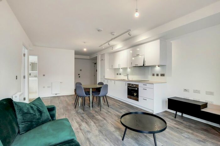 1 Bedroom Flat To Rent In Millet Place, London, E16