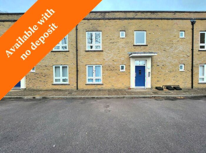 2 Bedroom Flat To Rent In Weevil Lane, Gosport, Hampshire, PO12