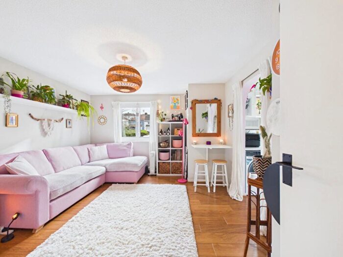 2 Bedroom Flat For Sale In The Stepping Stones, St. Annes Park, Bristol, BS4