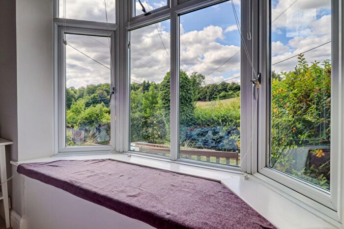 3 Bedroom Maisonette For Sale In Perks Lane, Prestwood, Great Missenden, Buckinghamshire, HP16