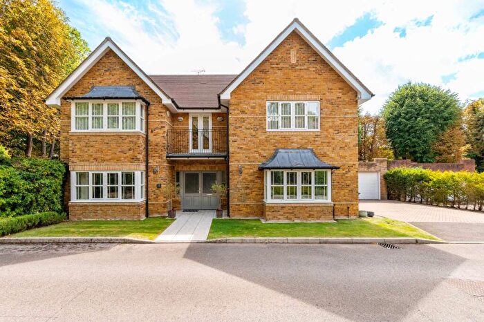 5 Bedroom Detached House For Sale In The Bryher, Maidenhead, SL6