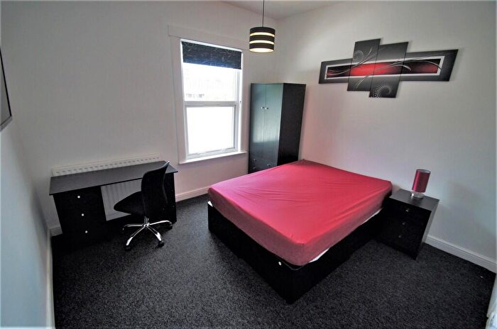 3 Bedroom Terraced House To Rent In Vine Street, Coventry, CV1