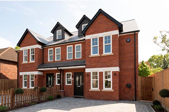 4 Bedroom Semi-Detached House For Sale In Queens Road, Hersham Village, KT12