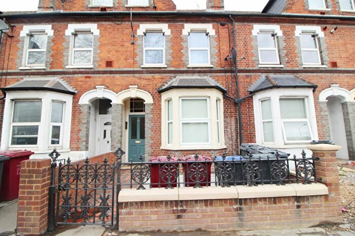 Apartment To Rent In Caversham Road, Reading, RG1