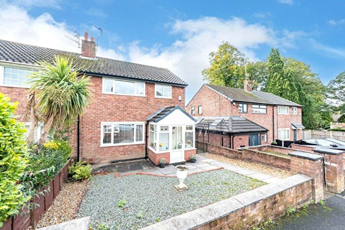 3 Bedroom Semi-Detached House For Sale In Green Road, Prescot, L34
