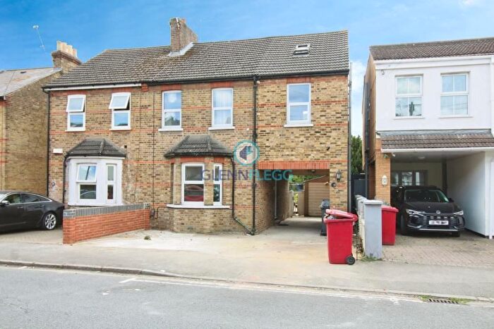 4 Bedroom Property To Rent In Belgrave Road, Central Slough, SL1