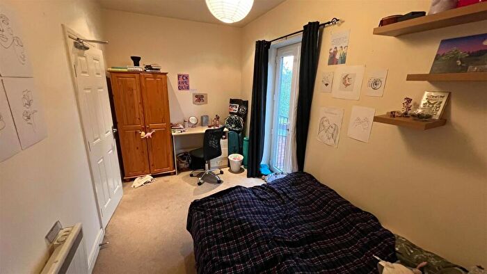 2 Bedroom Duplex To Rent In £pppw, Egerton Road, Manchester, M14