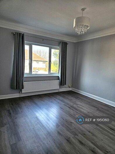 2 Bedroom Flat To Rent In Marlborough Hill, Harrow, HA1