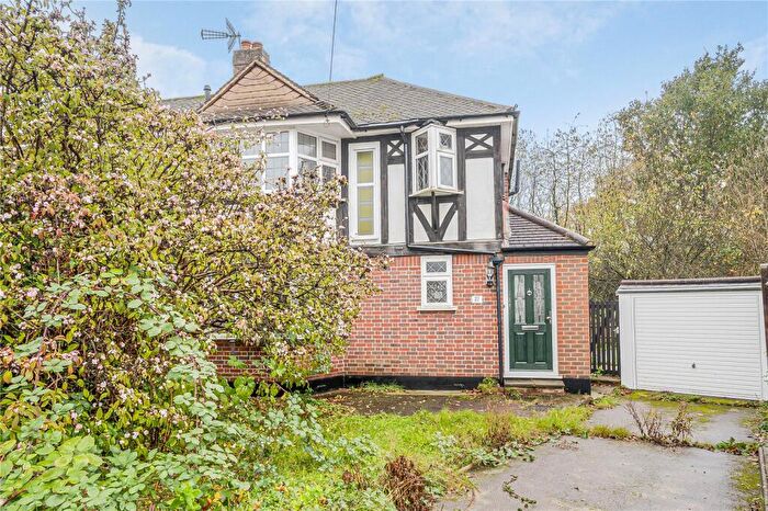 3 Bedroom Semi Detached House For Sale In Ely Close, New Malden, KT3