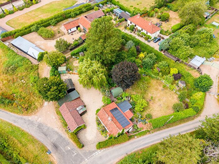 4 Bedroom Cottage For Sale In Ivy Todd, Necton, Swaffham, PE37