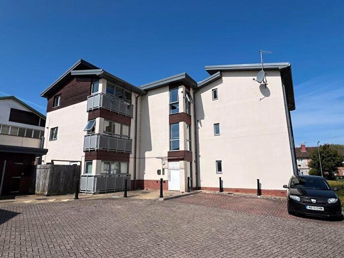 2 Bedroom Flat For Sale In Langcliffe Court, Hartcliffe, Bristol, BS13