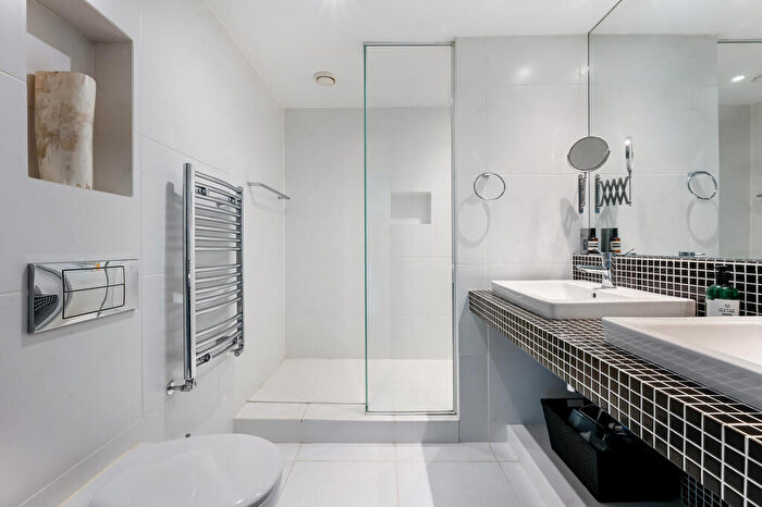 1 Bedroom Flat To Rent In Altura Tower, SW11