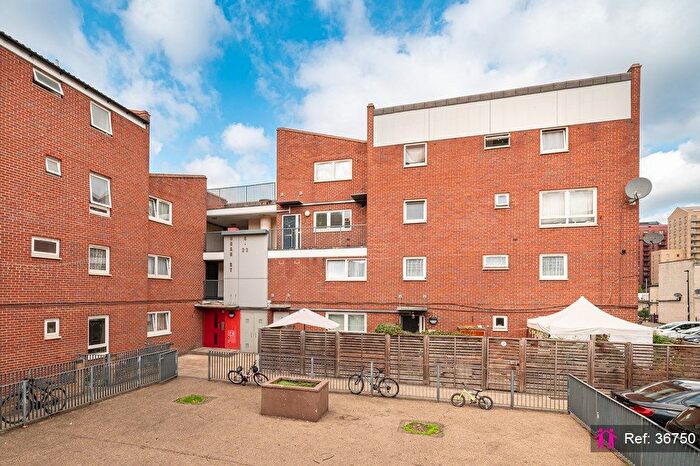 1 Bedroom Flat For Sale In Oban Street, London, E14