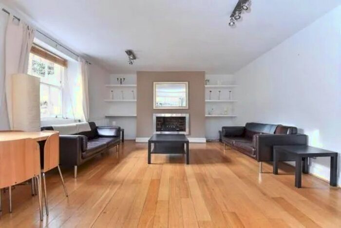 2 Bedroom Flat To Rent In Shooters Hill Road, London, SE3