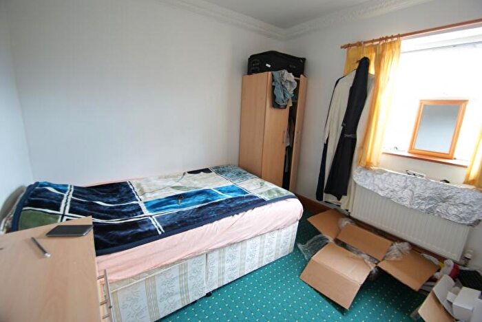 1 Bedroom Flat To Rent In Spenceley Street, University, Leeds, LS2