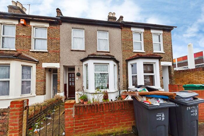 2 Bedroom Terraced House For Sale In Denmark Road, London, SE25