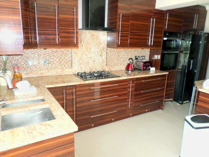 4 Bedroom Terraced House To Rent In Torbay Road, Rayners Lane, HA2