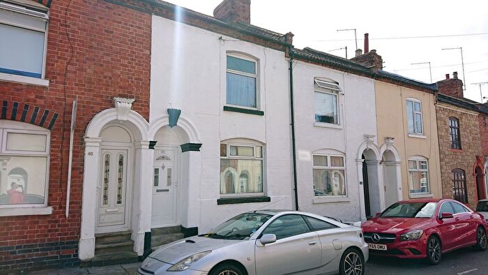 3 Bedroom Terraced House To Rent In Poole Street, Northampton, NN1