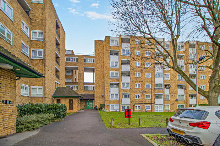 2 Bedroom Flat For Sale In Varley House, Brondesbury Road, London, NW6