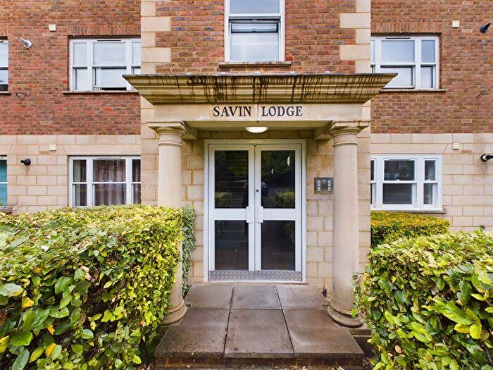 1 Bedroom Apartment To Rent In Walnut Mews, Sutton, SM2