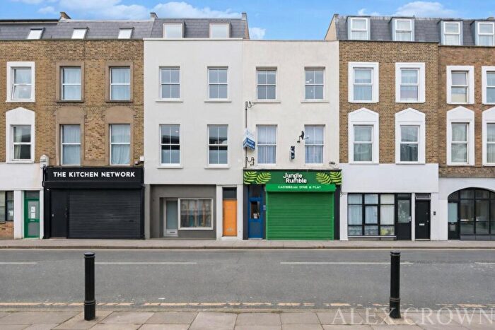 1 Bedroom Flat To Rent In Hornsey Road, Holloway, N19