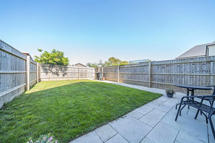 3 Bedroom Terraced House For Sale In Devitt Close, Crossways, DT2