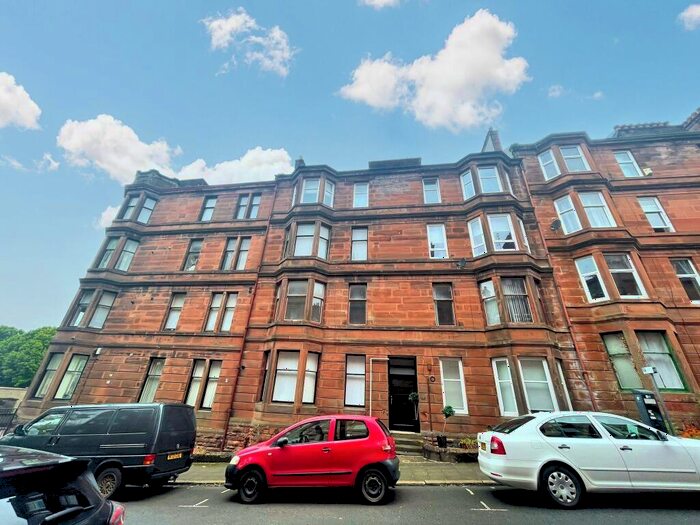 2 Bedroom Flat To Rent In Townhead Terrace, Paisley, Renfrewshire, PA1
