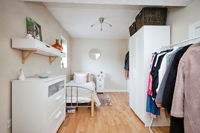 4 Bedroom Detached House For Sale In Bay Tree Close, Heathfield, TN21