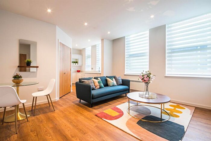 2 Bedroom Apartment For Sale In Queens Building, Queen Street, S1