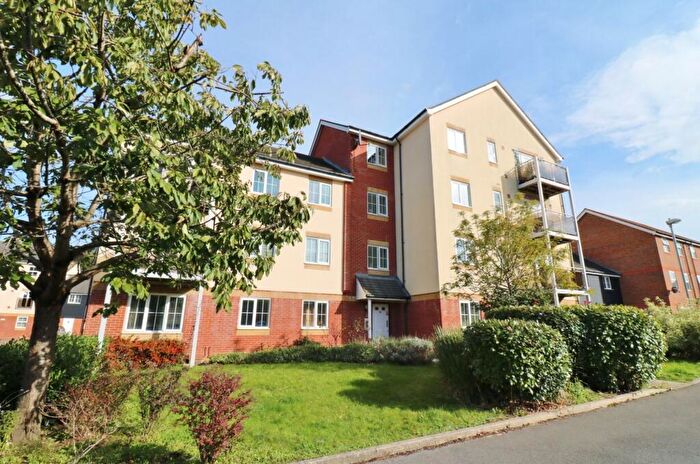1 Bedroom Flat For Sale In White's Way, Hedge End, SO30