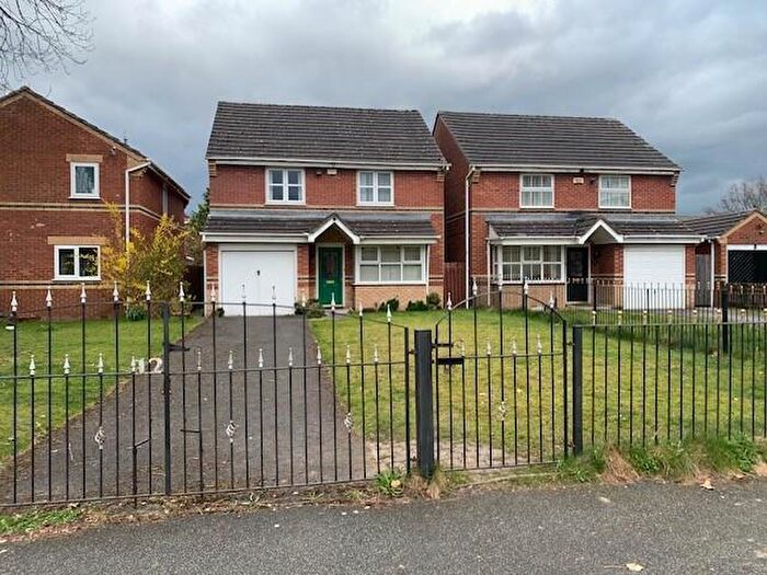 3 Bedroom Detached House To Rent In Thirlmere Road, Wythenshawe, Manchester, M22