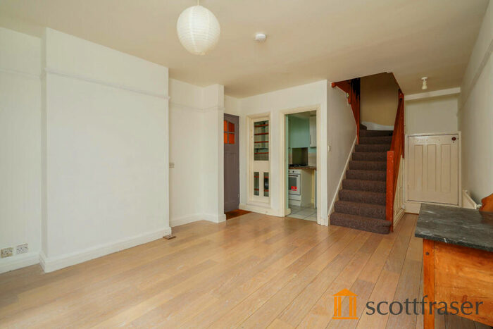 1 Bedroom Semi-Detached House To Rent In Bartlemas Road, East Oxford, OX4