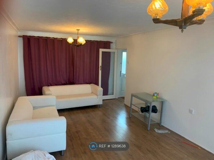 3 Bedroom Terraced House To Rent In Bastable Avenue, Barking IG11