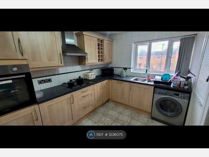 3 Bedroom Flat To Rent In Derby, Derby DE22