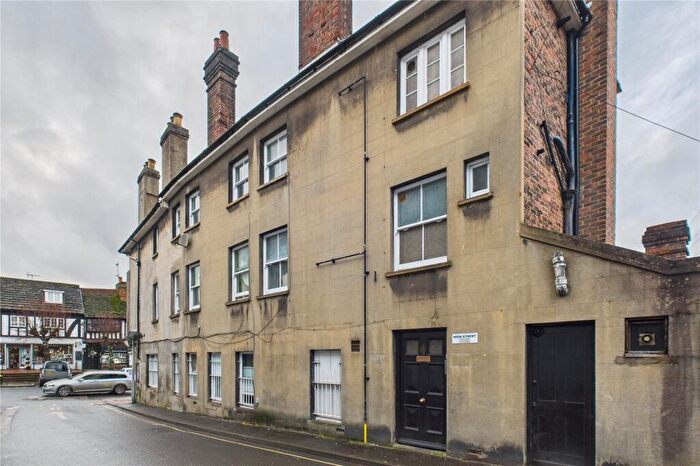 3 Bedroom Apartment To Rent In High Street, East Grinstead, West Sussex, RH19