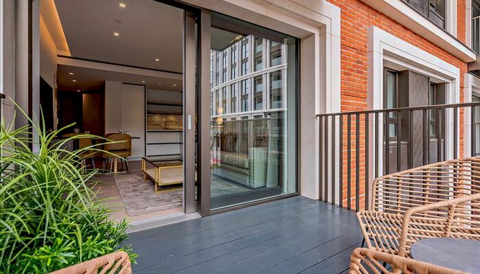 1 Bedroom Flat To Rent In West End Gate, Edgware Road, London, W2