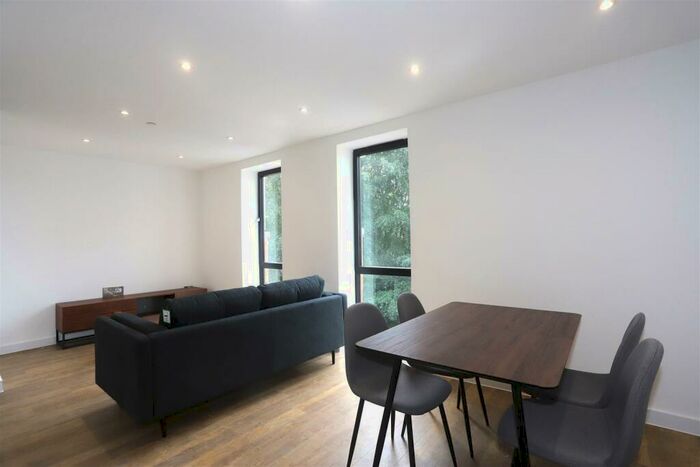 2 Bedroom Apartment To Rent In Oscar House, Chester Road, M15