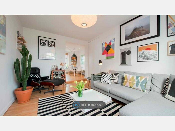 3 Bedroom Flat To Rent In Ainsley Street, London, E2