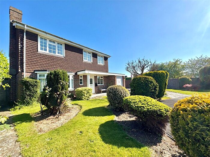 4 Bedroom Detached House For Sale In Elmstead Gardens, West Wittering, Chichester, West Sussex, PO20