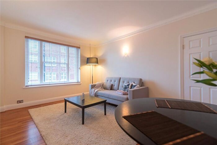 1 Bedroom Flat To Rent In Ascot Court, Grove End Road, NW8