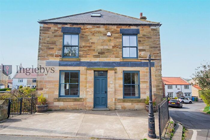 7 Bedroom Detached House For Sale In High Street, Hinderwell, TS13