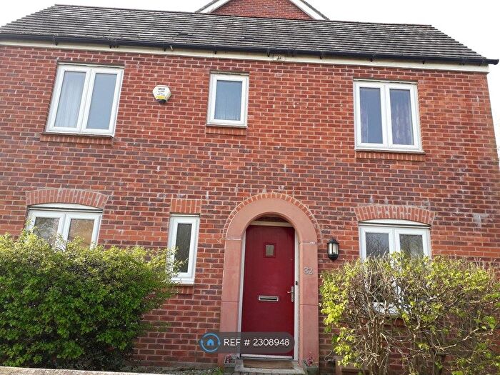 3 Bedroom Semi-Detached House To Rent In Riverbrook Road, West Timperley, Altrincham, WA14
