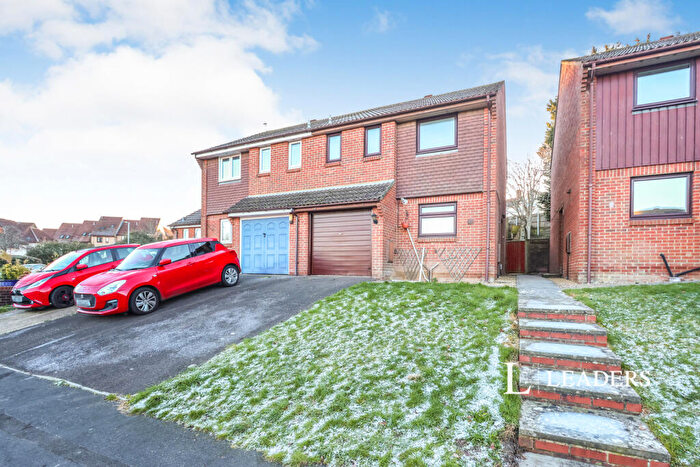 3 Bedroom House To Rent In Tollard Close, Parkstone, Poole, BH12