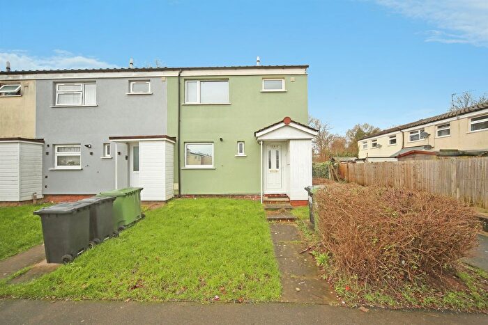 3 Bedroom End Terrace House For Sale In Ombersley Close, Redditch, B98