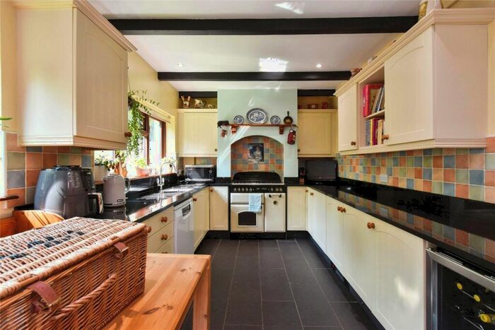 4 Bedroom Detached House For Sale In Penparc, Cardigan, Ceredigion, SA43